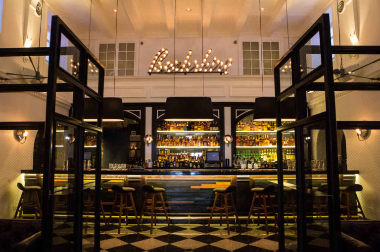 Chicago Top Hotel Bars & Lounges Chicago Gen X Chicago Bars, Events